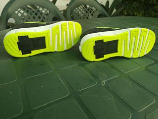 Zapatillas deportivas con ruedas