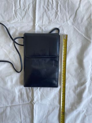 Bolso negro pequeño