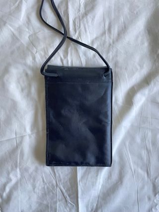 Bolso negro pequeño