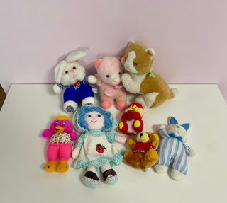 Lote de peluches y muñecos vintage