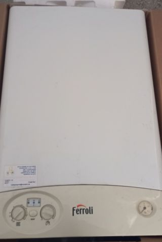 Caldera de gas Ferroli blanca