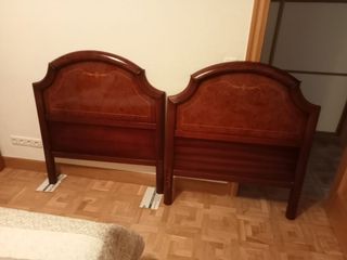 2 Cabeceros de cama de madera
