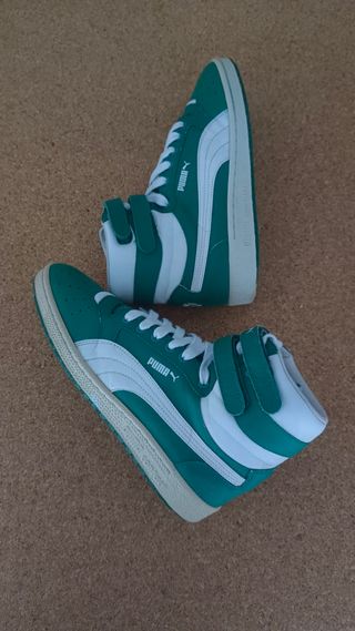 Zapatillas Puma altas verdes y blancas