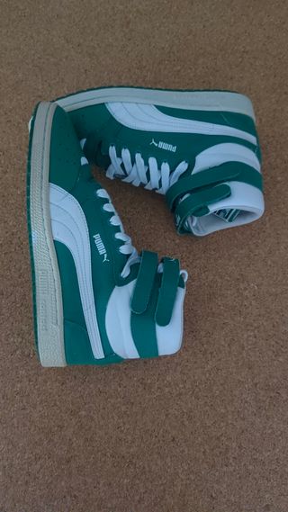 Zapatillas Puma altas verdes y blancas
