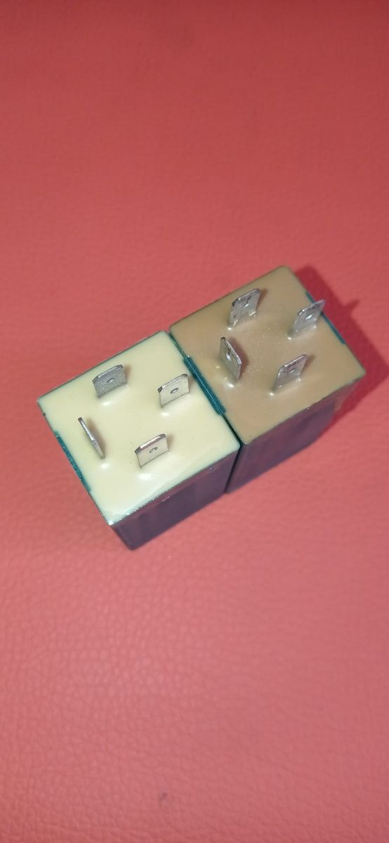 Relés Limpiaparabrisas SEAT Originales. 