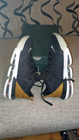 Nike LeBron 16 Low Soundtrack T40