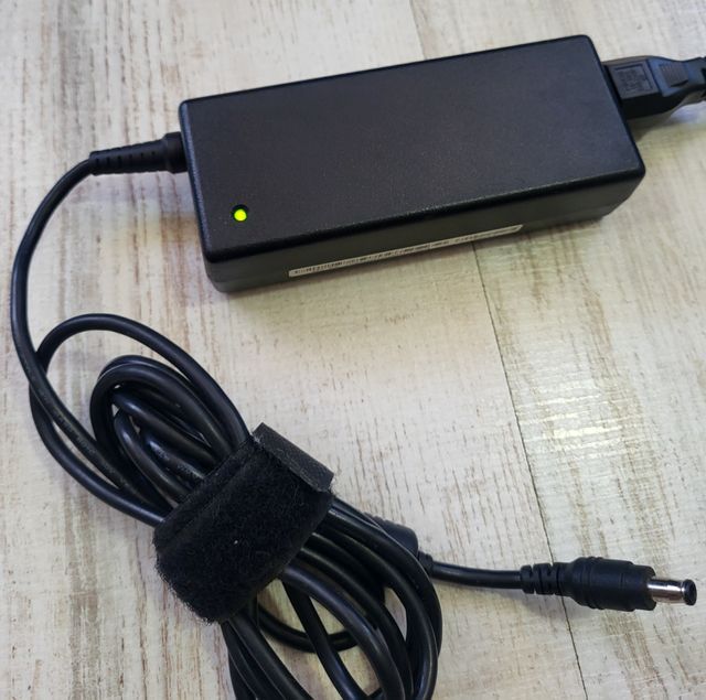 ADAPTADOR CA SADP-90FH Transformador B