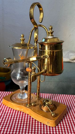 Cafetera Sifón Vintage Dorada