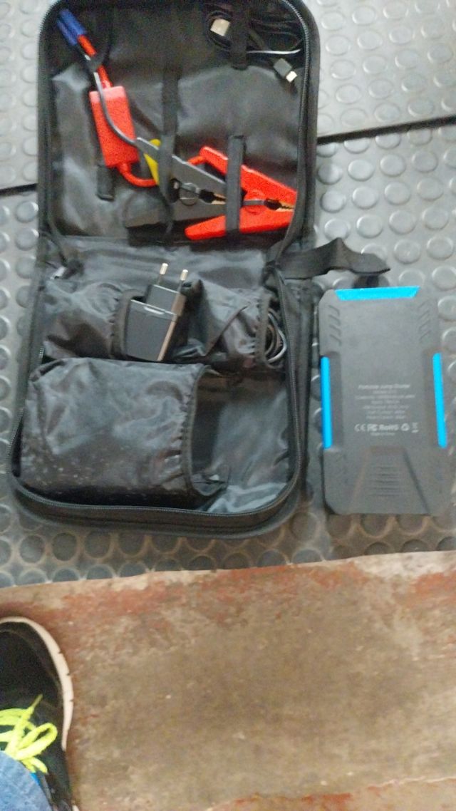 Arrancador Portátil D12 18000mAh