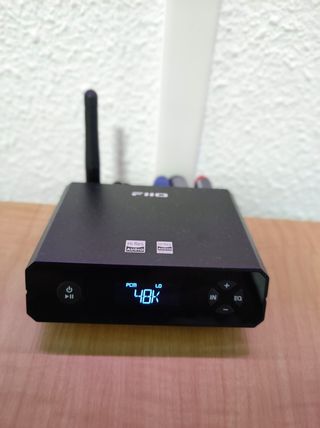 FiiO BR13 Receptor Bluetooth Hi-Res Audio Negro