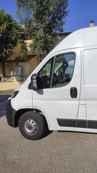 Mudanzas y transportes