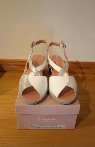 Sandali Katrin argento e bianche come nuove