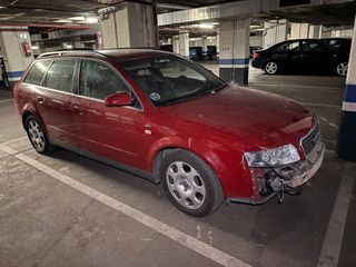 Se vende  Audi A4 avant 3 0 220cv2003