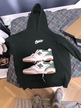 New Balance 550 verdes + Sudadera talla M