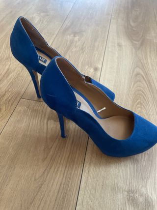 Zapatos de tacón azul