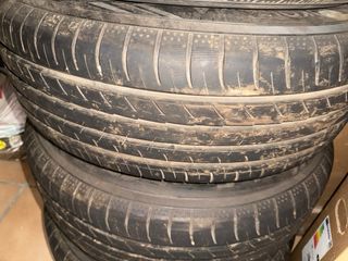 Neumático Yokohama Bluearth-GT AE51 195/65 R15 91V