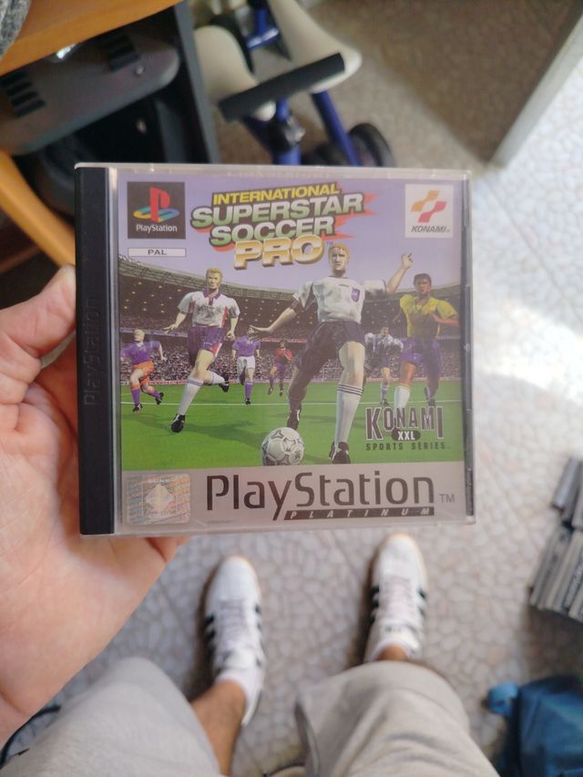 Juego PS1 International Superstar Soccer Pro