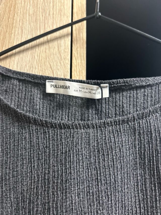 Vestido largo gris oscuro de tirantes