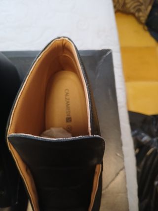Botas de piel. Son de ortopédia nuevos. N42 