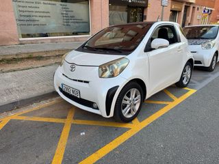 Toyota iQ 2009