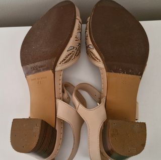 Sandalias Beige Calados Talla 41
