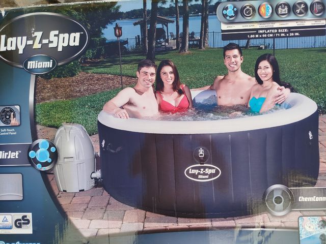 Spa para exterior o interior  4 personas