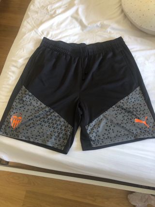 Pantalón Corto Valencia CF Puma Talla L