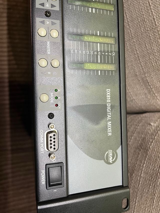 Mixer digitale e processore di segnale EAW DX810