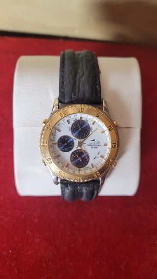 Reloj Lotus Cronógrafo Alarma Oro y Negro
