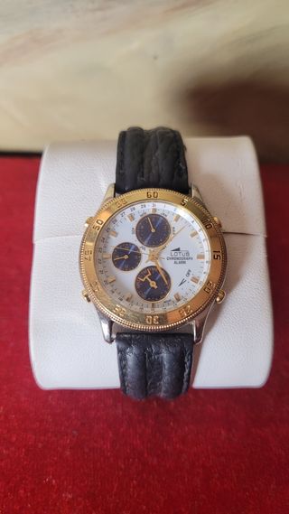 Reloj Lotus Cronógrafo Alarma Oro y Negro