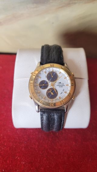 Reloj Lotus Cronógrafo Alarma Oro y Negro