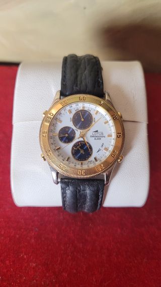 Reloj Lotus Cronógrafo Alarma Oro y Negro