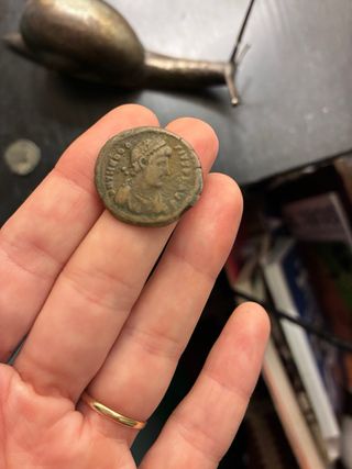 Moneda Medieval y monedas romanas 