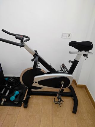 Bicicleta Spinning Gimnasio