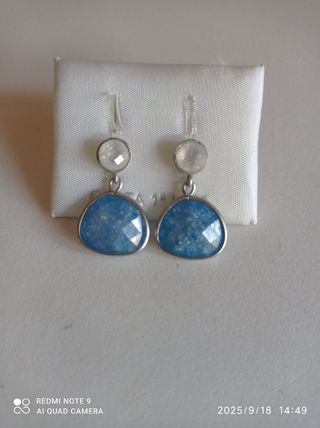 Pendientes de plata con piedra azul