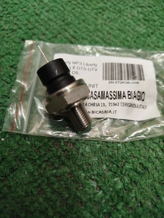 Sonda Presión Aceite NUEVA Piaggio Vespa Runner X8