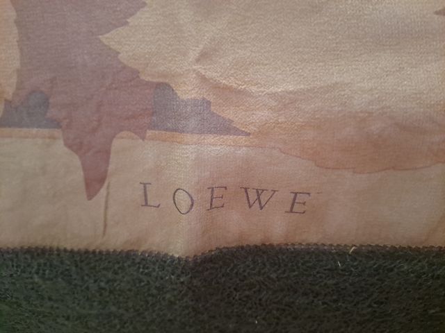 Pañuelo Loewe Seda y Cachemira tonos verde