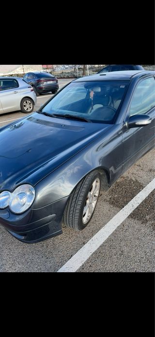 Mercedes-Benz Classe C (206) 2004