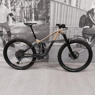 Cube Stereo Race