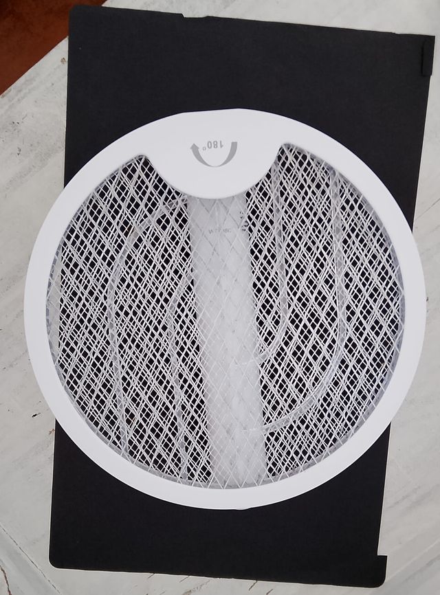 Raqueta Eléctrica Mata Mosquitos 4000V