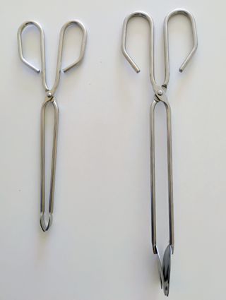 2 pinzas / tenacillas de cocina / barbacoa
