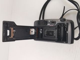 Cámara Pentax IQZoom 140 Negra