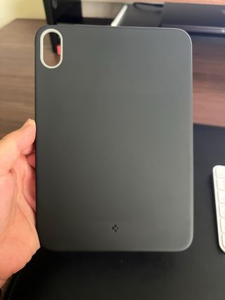 Funda Spigen iPad Mini 6 Negra