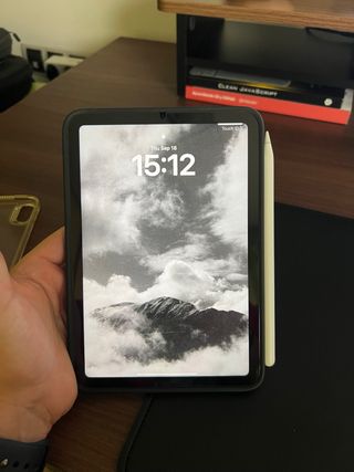 Funda Spigen iPad Mini 6 Negra