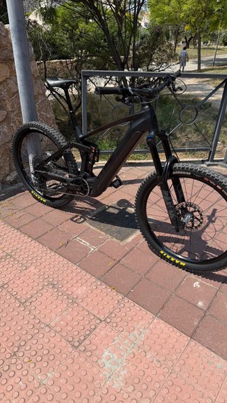 E Bike Cube Stereo  cuadro a estrenar 2024 750 wh