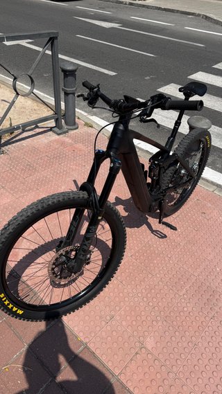 E Bike Cube Stereo  cuadro a estrenar 2024 750 wh