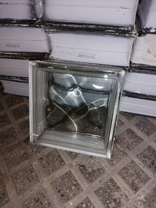 Ladrillo de vidrio para construcción