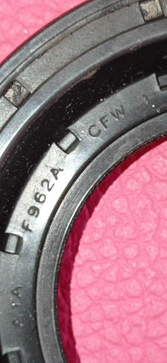 Retén Ford 6465032-1