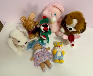 Lote de peluches y muñecos vintage