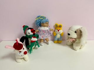 Lote de peluches y muñecos vintage